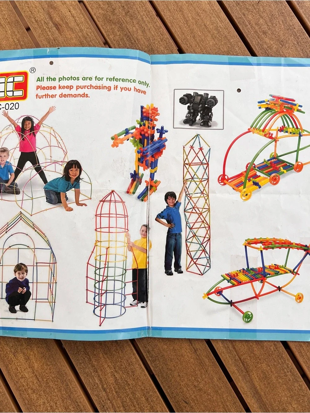 Straw Construction STEM Building Toy set 100s of pieces